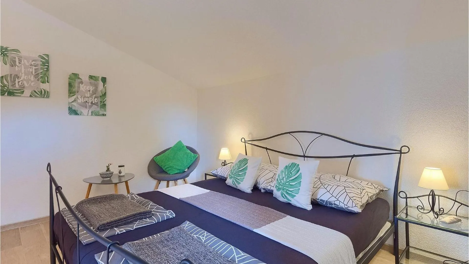 Casa Di Roccia Villa Marcana Holiday home