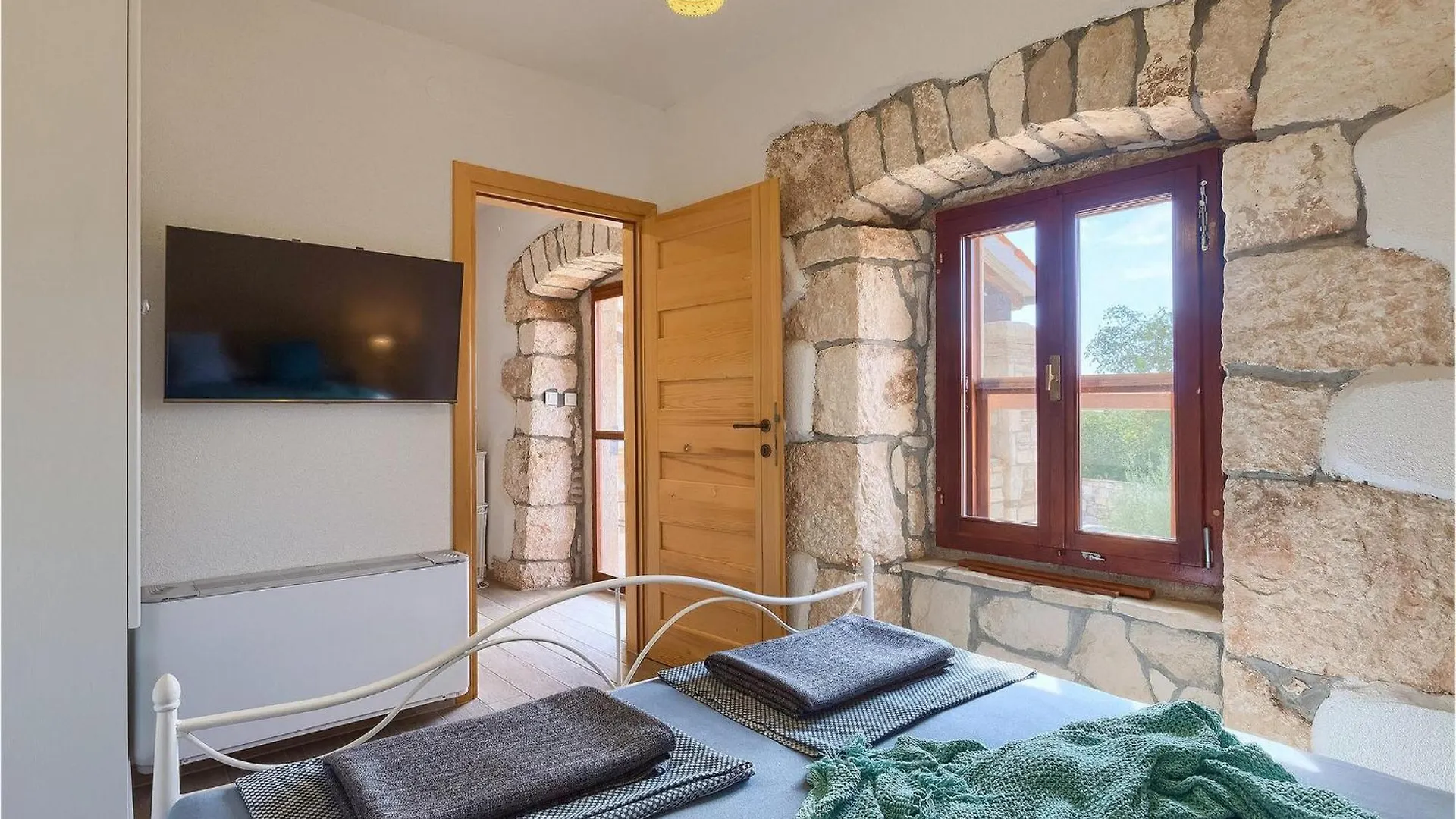 Casa Di Roccia Villa Marcana 0*,